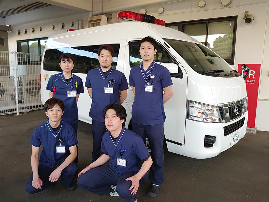 写真 救急救命士のスタッフ