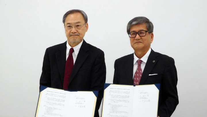 当院は、熊本保健科学大学と連携協定を結びました